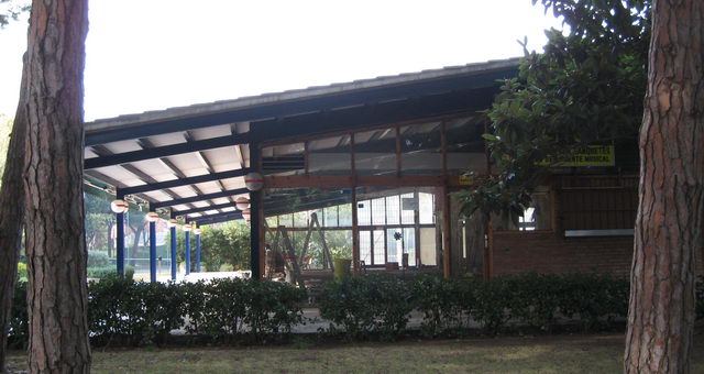 Interior del restaurante EL TORREON de Gav&agrave; Mar totalmente en obras (25 de diciembre de 2007)
